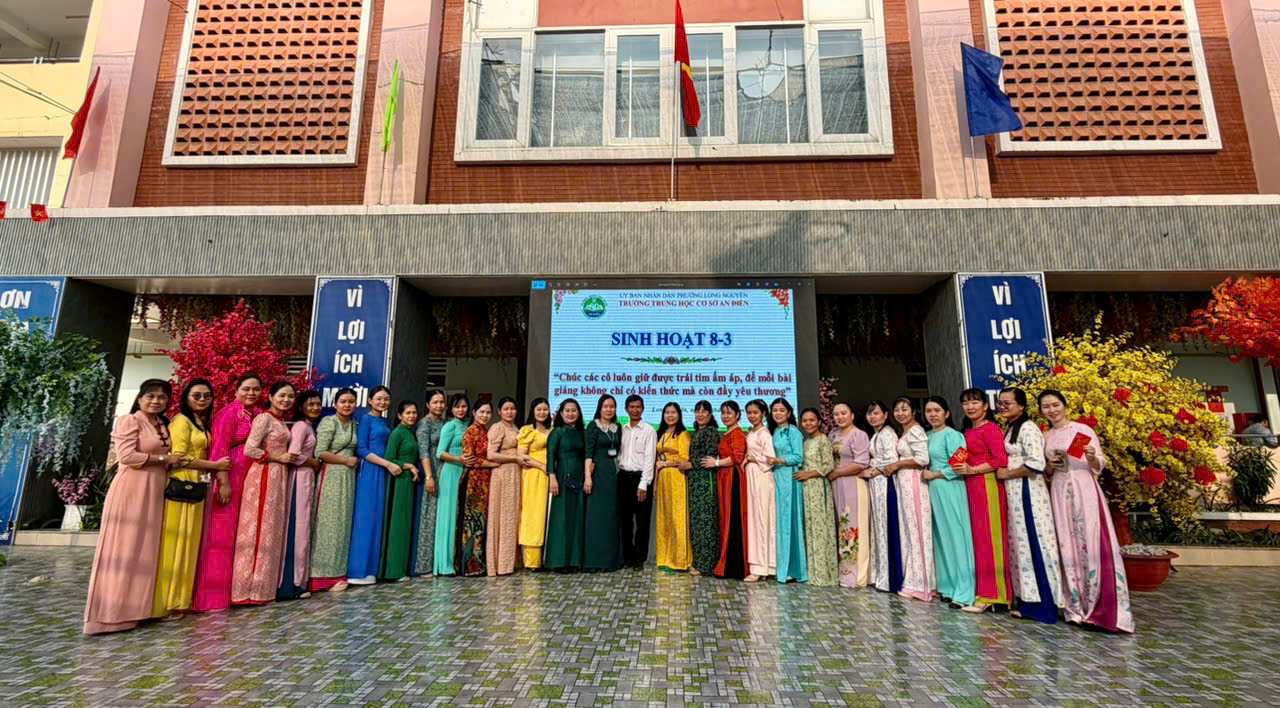 Chào mừng Quốc tế Phụ nữ 8/3